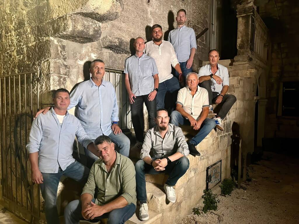 Klapa Trogir